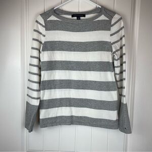 Tommy Hilfiger gray and white striped sweater (0389)